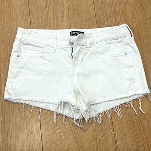 *NWOT* Express "Shortie" Low Rise Shorts, Women's size 4